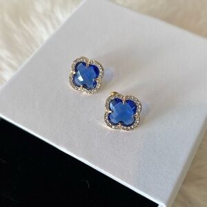 Fashion Clover Faceted Blue Rhinestone Stud Earrings